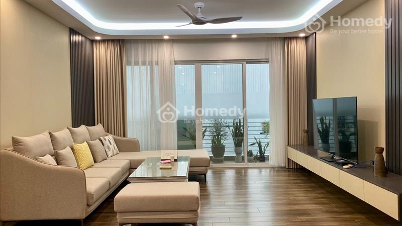 Bán căn hộ Toà E1 Ciputra DT 153m2 đầy đủ đồ đạc giá chỉ 5x tr/m2 - Ảnh 1