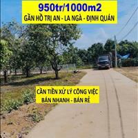 Gấp: Tôi CC bán nhanh đất vườn huyện Định Quán, Đồng Nai, *950TR/1 sào*, đg Bê tông, UBND xã La Ngà