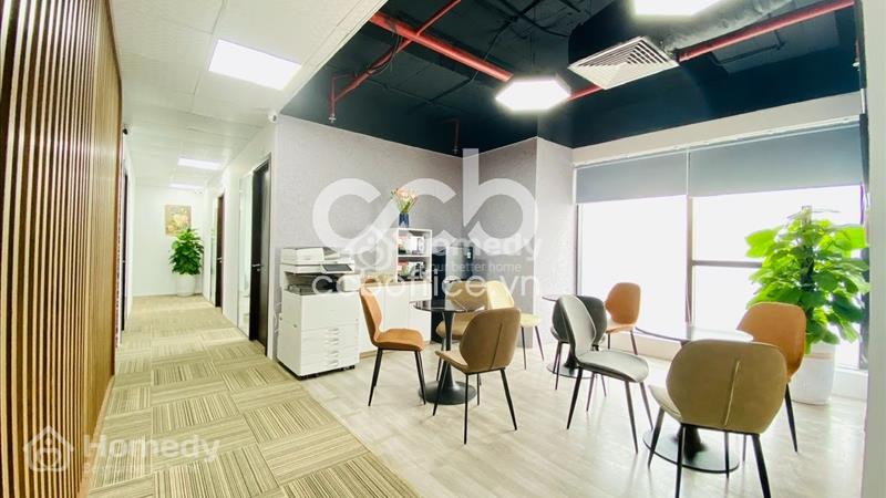 Văn phòng cho thuê full nội thất, tiện ích cho 10ng view triệu đô tại tòa Ngọc Khánh Plaza, Ba Đình - Ảnh 4