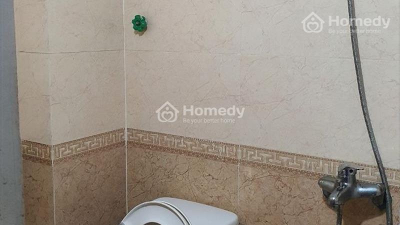 Cho thuê nhà 5 tầng 3 ngủ, 3 điều hòa 2 chiều, nóng lanh, tủ bếp đầy đủ ngõ 228 Tam Trinh - Ảnh 3