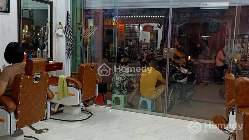 Cần bán gấp nhà khu mặt phố Lê Trọng Tấn 33m2 chỉ hơn 5 tỷ. - Ảnh 1