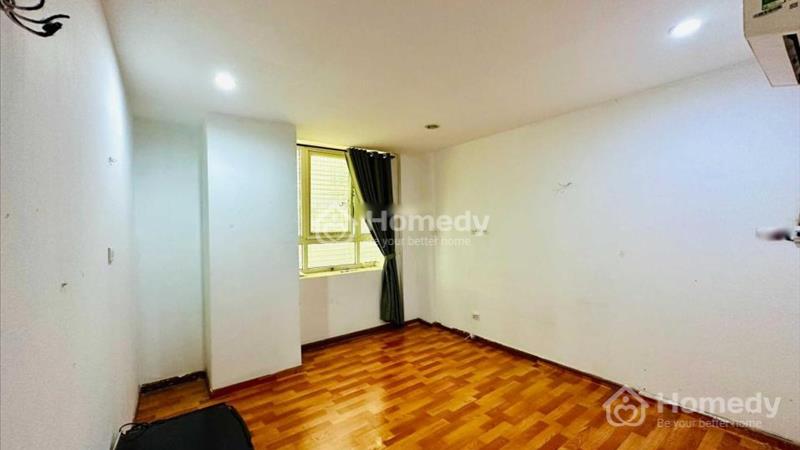 Thuê ngay căn hộ chung cư Chung Cư 170 Đê La Thành, 3 phòng ngủ, 150 m2 , giá 16 tr/tháng - Ảnh 2