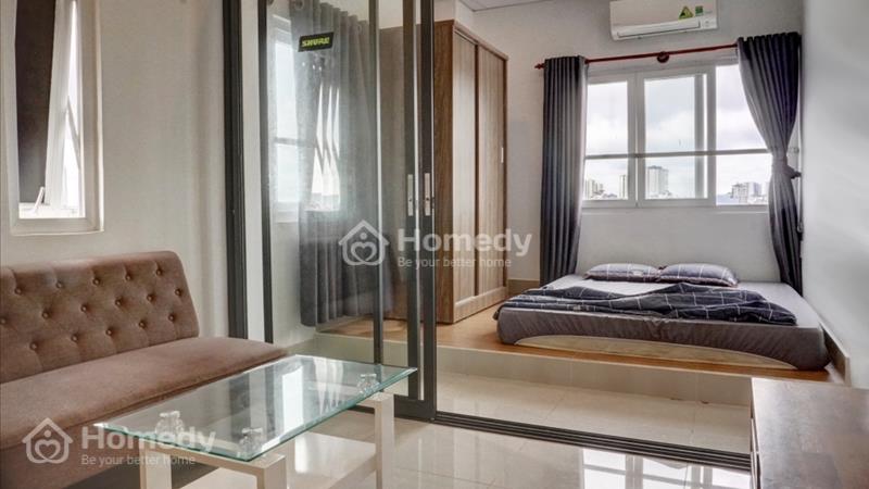 Căn hộ 1PN cửa sổ lớn ngay cầu Nguyễn Văn Cừ, nhà thờ Vĩnh Hội, Quận 4 - Ảnh 1