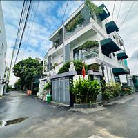 Nhà 3 tầng hẻm oto Đình Phong Phú - 3PN 4WC - Hoàn công - Giá 5Tỷ nhỉnh