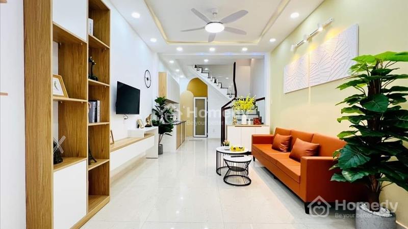 Bể nợ bán gấp nhà đường Nguyễn Phúc Chu - 64m²/ 985tr - Hxh - Shr- LH Trân - Ảnh 1