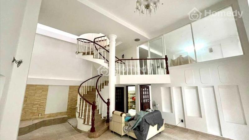 Cần cho thuê nhà đất tại Đường Thảo Điền - 2, 110 m2, 3 tầng, sẵn nội thất, giá 40 tr/tháng - Ảnh 2