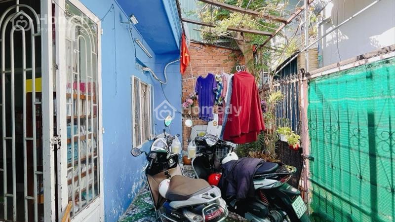 Bán nhà Q7 diện tích 70m công nhận 56m2 - sát trường ĐH Marketing - Ảnh 2
