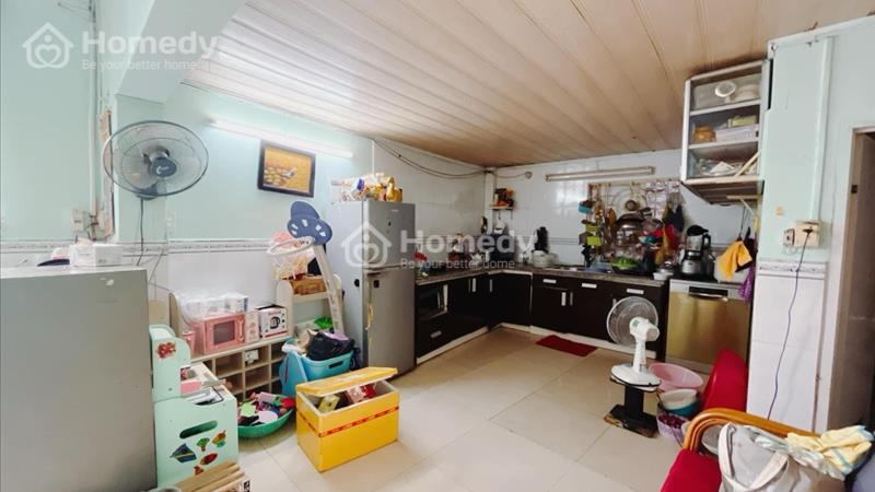 Bán nhà Q7 diện tích 70m công nhận 56m2 - sát trường ĐH Marketing - Ảnh 3
