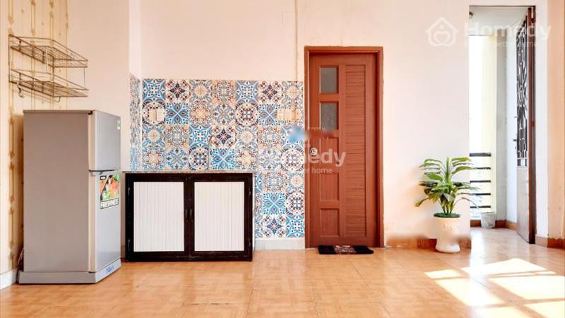 Cần cho thuê gấp phòng trọ 45 m2 tại Đường Cộng Hòa - Tân Bình, đầy đủ nội thất, giá 6 triệu/tháng - Ảnh 2