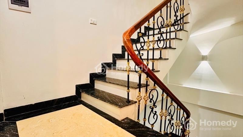 Siêu Phẩm Đống Đa, Lô Góc, Gần Hồ,  38m2, 5 tầng, giá chào 6.9 tỷ - Ảnh 2