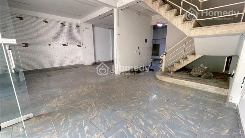 Mặt Tiền ĐS Chu Văn An 8x20m, 1trệt, 4L truống suốt. KĐ đa nghành - Ảnh 1
