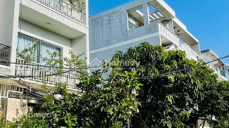 Bán nhà liền kề 85m2-3.5 tấm  Bình Chánh - TP Hồ Chí Minh giá 7.50 Tỷ View Công Viên Xanh Sạch Đẹp - Ảnh 4