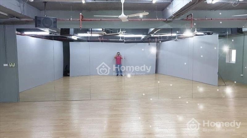 Cho thuê văn phòng tại khối đế phố Quan Nhân 110 m2 thông sàn 18tr  - Ảnh 2
