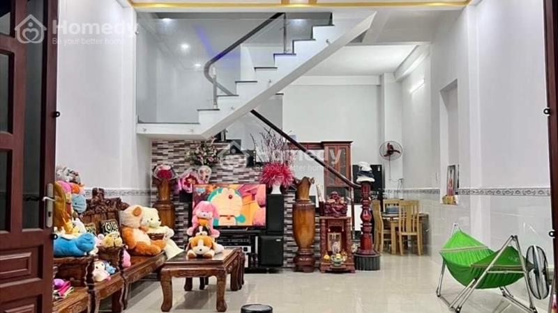 Nhà xây dựng chắc chắn, mặt tiền 5m, đường xe tải 5m . - Ảnh 4
