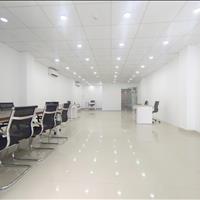 Văn phòng Bình Thạnh cho thuê - Phòng đẹp có vách kính sẵn 