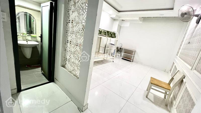 Cho thuê căn hộ mini full nội thất,  ngay Hàng Xanh - Ảnh 1