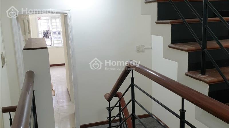 Kinh doanh thua lỗ cần bán nhà gấp đường Trường Chinh Q Tân Bình, , 950tr/60m2 , Shr , Gần chợ - Ảnh 3
