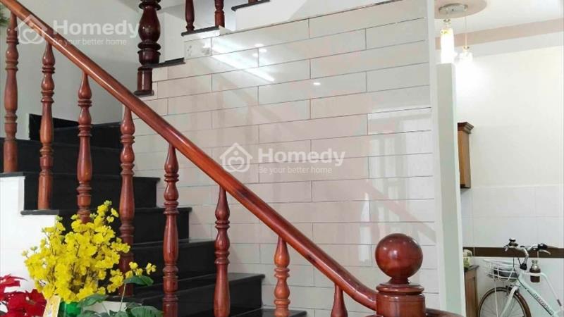 Nhà đẹp 2 tầng 36m2 4x9 - Thạnh Lộc 40 Quận 12 - Tặng nội thất - Chỉ 1,3 tỷ - Ảnh 2