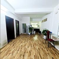 Cho thuê căn hộ chung cư 2 PN 2WC sạch đẹp Bà Hom quận 6