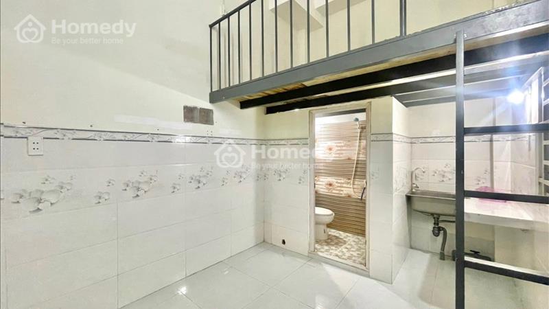 Phòng có gác sẵn máy lạnh 3tr5 ngay Tân Sơn Nhì gần đh HUIT,cđ Công Thương - Ảnh 1