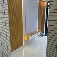 Cần Bán căn nhà mới hoàn thiện mặt tiền đường Cổ Loa, P2, Đà Lạt