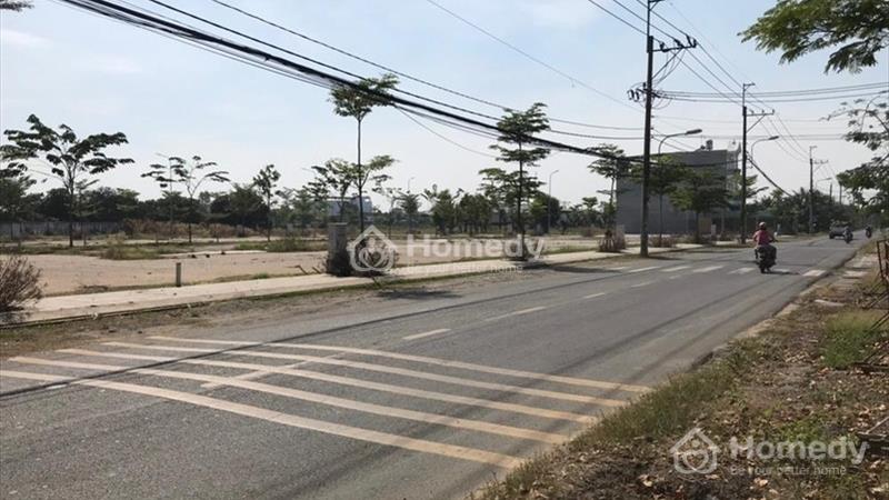 Bán đất ngợp ở Thị xã Tân Uyên - Bình Dương giá 750 Triệu - Ảnh 1