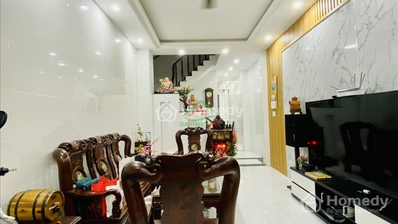 Chủ nhà kẹt nợ bán nhà HXH 5m, DT 60m²/ 865triệu Bông Sao, Q. 8, gần chợ - sổ riêng  - Ảnh 1