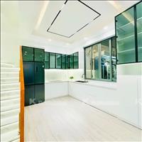 Siêu phẩm Nhà Mặt tiền Hoàng Hoa Thám- Phú Nhuận, 40m2, 3 lầu, nhà kinh doanh tốt. 