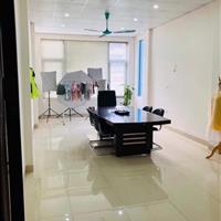 Chính chủ bán nhà mặt đường lê trọng tấn, kinh doanh, giao thương thuận tiện