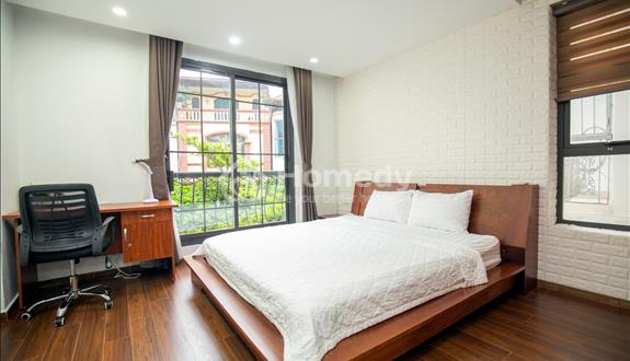 Cho thuê căn hộ dịch vụ 1 PN đầy đủ nội thất, ban công sáng thoáng - Ảnh 1