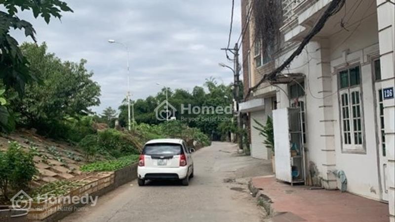 Bán nhà Mặt Phố An Dương Vương, Giá Ngõ, 130m2, 12.x tỷ. - Ảnh 1