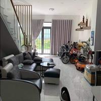 Định cư bán gấp nhà đường Trần Xuân Soạn, quận 7 ngay trường học 62m2 giá 1 ty 350 triệu
