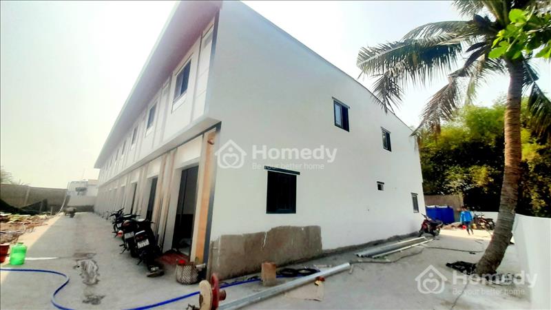 Nhà cách Chợ Bình Chánh chỉ 5p , 1 lầu, 2pn, trọn gói 680tr tặng 3 chỉ vàn, Ra Quốc Lộ 1a  200m - Ảnh 2
