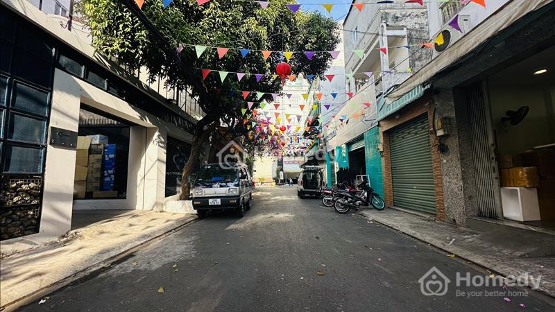 Bán nhà cấp 4, 3x17 hẻm xe hơi rộng đường c1, cạnh nhà ga t3, 6,8 tỷ - Ảnh 2