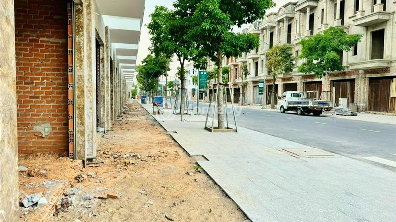 Bán nhà biệt thự, liền kề Thị xã Tân Uyên - Bình Dương giá 1.10 Tỷ - Ảnh 3