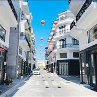 Nhà liền kề  Q12 giá 4.670 Tỷ sổ hồng trao tay