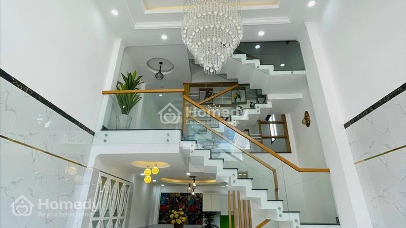 Nhà liền kề  Q12 giá 4.670 Tỷ sổ hồng trao tay - Ảnh 4