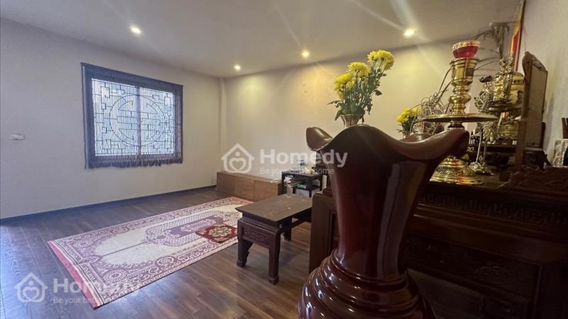 Mặt phố- Nhà Đẹp- 2 thoáng- Mặt tiền rộng- Kinh doanh- Cho thuê suaamf uất - Ảnh 2