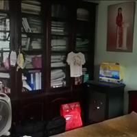 Bán căn hộ tầng 1, Ngõ 199, Trần Quốc Hoàn, Cầu Giấy, HN