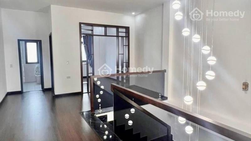 Cần SANG LẠI nhà 1 trệt 2 lầu ngay CHỢ ĐÊM Bàu Bàng. Sổ sẵn hoàn công - Ảnh 4