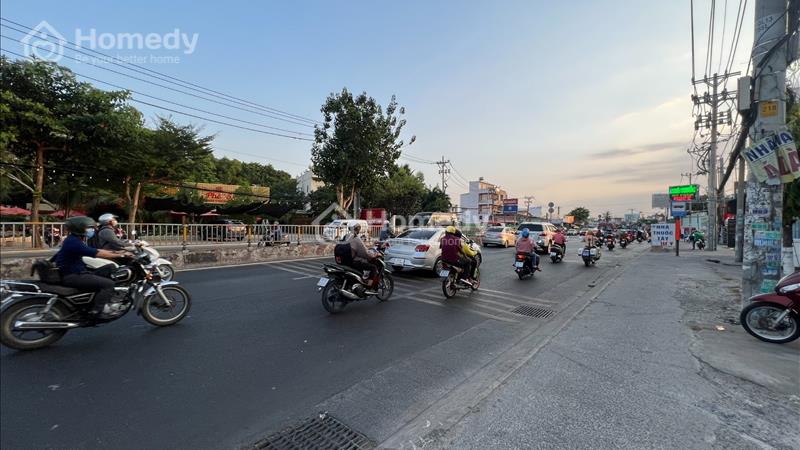 Đất mặt tiền kinh doanh buôn bán Quốc Lộ 13 - gần vạn phúc city, giá cực rẻ chỉ 195tr/m2 - Ảnh 3