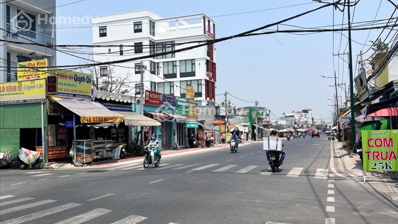 Bán nhanh 3000m2 đất vuông vức có sẵn 200m2 thổ cư mặt tiền đường số 11 - Ảnh 1