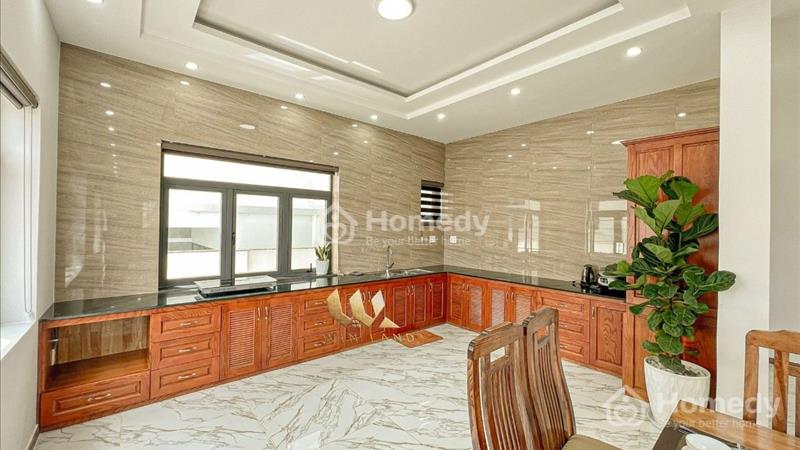 Biệt thự sân vườn đường Khe Sanh P10 (304m2 - giá 16.00 Tỷ) - Ảnh 2
