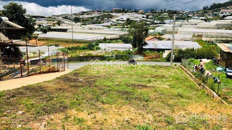 Giảm giá bán gấp Đất nền Biệt Thự view đẹp đường Nam Hồ, Đà Lạt 300m2 - Ảnh 1