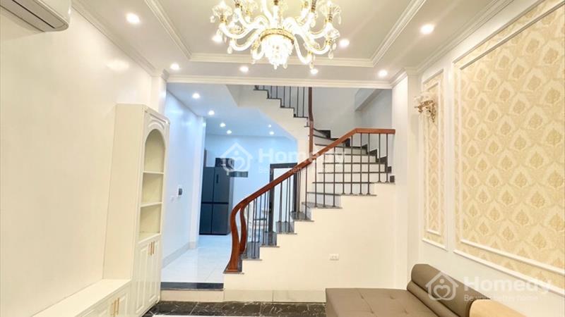 Nhà Đẹp Đại Từ. 45m 5 Tầng. 2 Thoáng. Ô Tô Cách 50M. Gần Chợ. Tặng Full Nội Thất. - Ảnh 1
