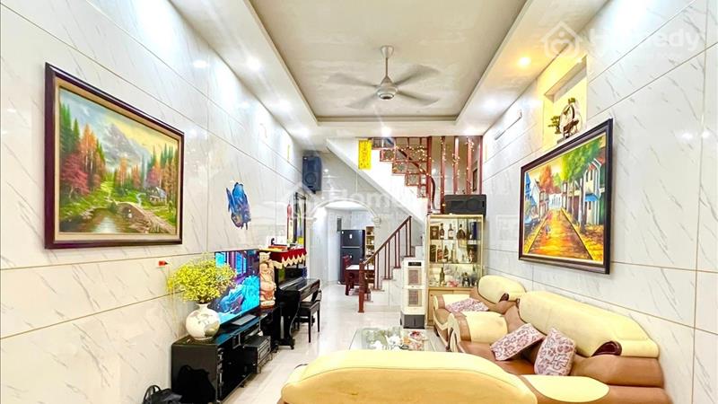 Bán nhà ngõ 568 La Thành vài bước chân ra phố chỉ 5.x tỷ - Ảnh 2