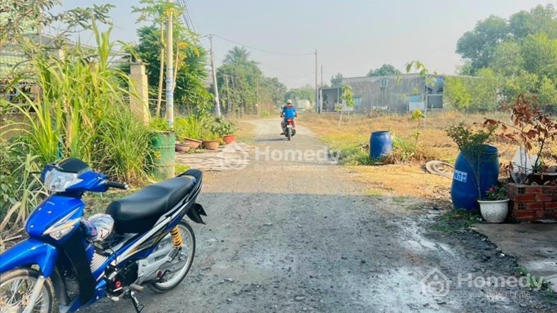 Bán đất Huyện Đức Hòa - Long An giá 1.38 Tỷ SHR - Ảnh 1