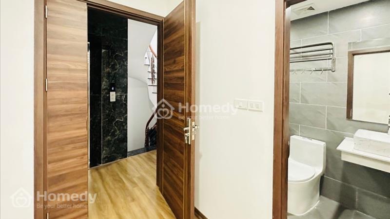  Nhà mặt phố siêu đẹp, thang máy cao tốc, giá nhỉnh 5 tỷ - Ảnh 5