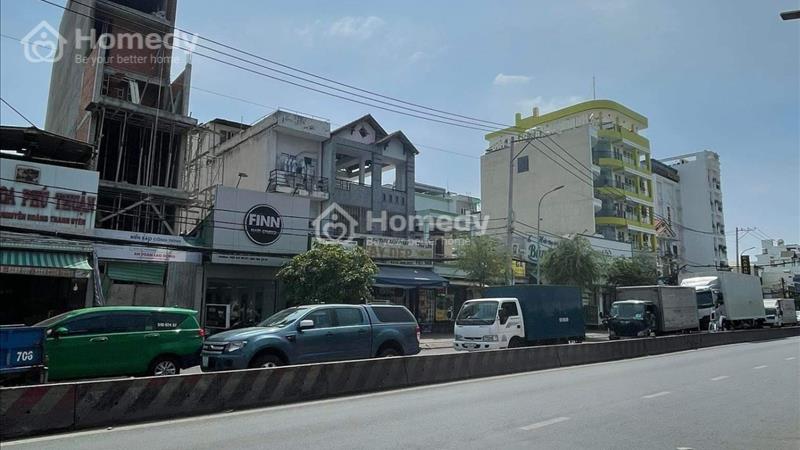 Bán nhà 181m mặt tiền Huỳnh Tấn Phát Q7 đang có HĐ thuê 110tr/ tháng  - Ảnh 1
