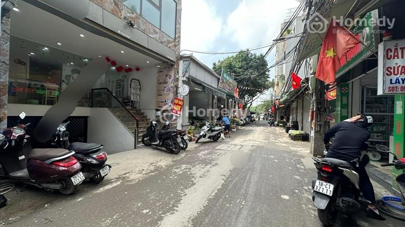 Siêu Phẩm Cầu Giấy- phân lô - lô góc - gara ôtô - 2 mặt tiền  - gần phố -kinh doanh -43m2 - 10,8T - Ảnh 1